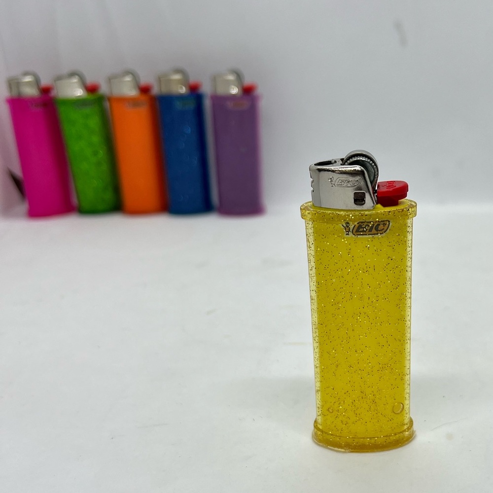 Yellow Glitter Case fits standard size Bic J6